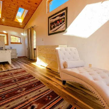 Fully Remodeled Cabin with breathtaking views