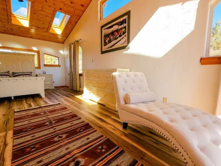 Fully Remodeled Cabin with breathtaking views