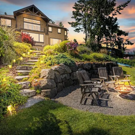 Luxury Beach House & Apartment, Hot Tub, Kayaks, Fire Pits, Game Room