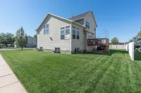 New! Quilters Retreat, Hot Tub, Northern Utah