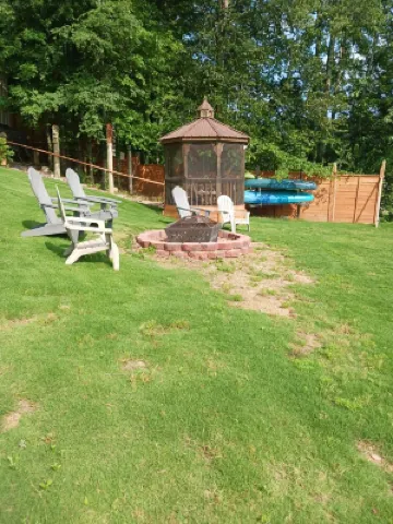 Private Lakeside Apartment