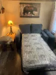 Cozy, upgraded, pet friendly cabin, formerly Cuba Lake Vintage Duck House.