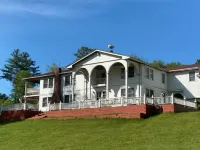 WELCOME TO NOBLE NEST!
