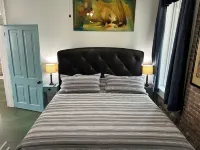 Downtown Mobile near Dauphin, St Louis, Greer's, Saenger, Restaurants - Unit A