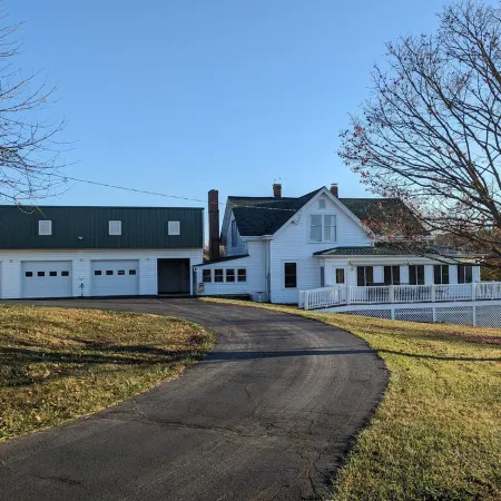 Bud's Place, Southern Charm in the Shenandoah Valley of Virginia