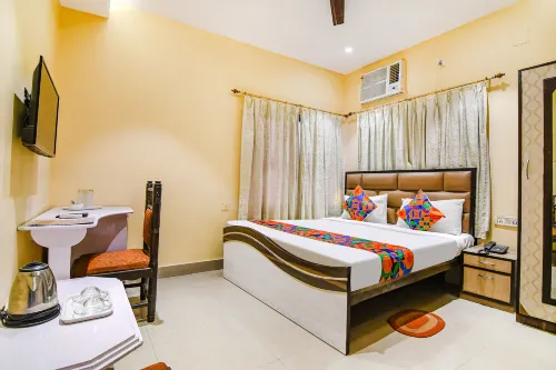 FabHotel Aayash - Nr City Center Metro Station Hotels in Bidhannagar