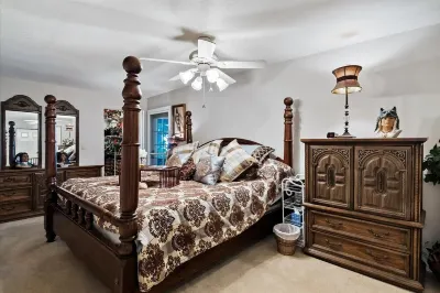 Windy Point Estate - On Lake Istokpoga-5bdr. 5 1/2bath 7 beds. Amazing grounds 레이크 준 공원 주변 호텔