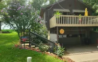 beautiful cottage by the lake. Relax and enjoy your stay.