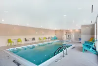 Home2 Suites by Hilton Raleigh Durham Airport RTP - Pools
