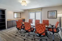 Hampton Inn Nashville-Vanderbilt - Pet friendly