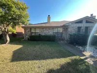 Charming 2-bedroom 2 bath duplex in the heart of Tyler!