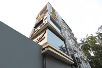 FabHotel Leela Inn - Nr Park Circus 7 Point Hotels near Park Circus 7 Point