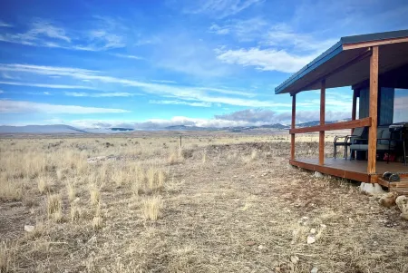 lturas 2: New Modern 2BR Cabin, Big Windows for Big Mountain Views