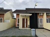 Sleephouse Klayan 2BR Hotel dekat ARB Cuci motor