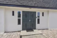 Long Beach Spot - BBQ - Fireplace - Free Parking - No Cleaning Fee!
