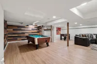 York Beach Getaway (Razzle Dazzle House)