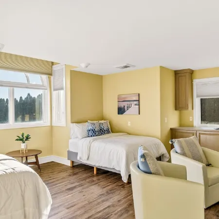 Unique Sandpoint Home with Private Pool and BBQ Island, Perfect for Groups!