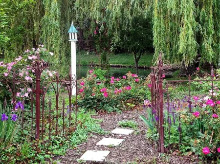 The Garden Carriage House