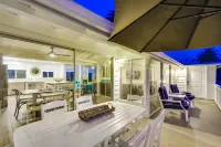 Across From The White Sand Of Moonlight Beach - Full Ocean/Beach View