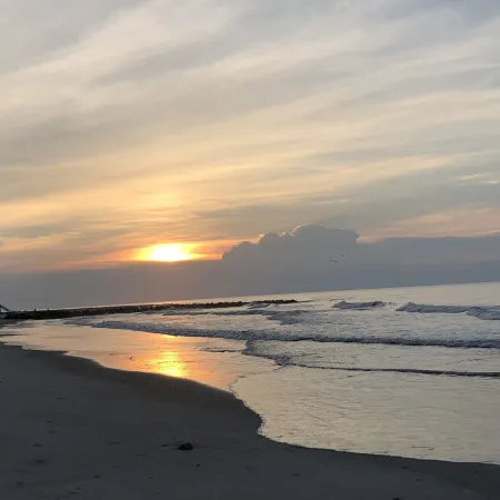 Rates Lowered for December, 2026 and Jan, Feb 2027 Only 200 Steps to the Beach!