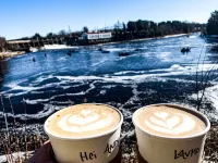 Easton Lake Retreat – Cozy Cottage & Hot Tub