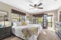 Waterhouse- 4 Bed, 3 bath, SUP, Kayak,  Ping pong, Decks galore