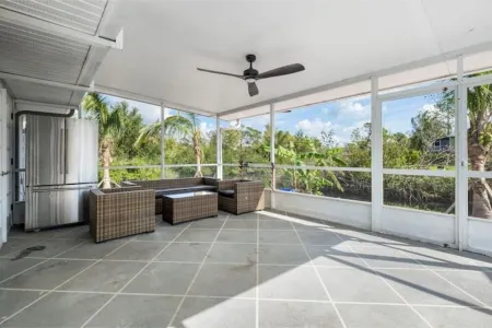 Cocohome on Water. Close to all best beaches.