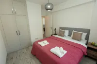 Jasmine Gray by HolidayKeys