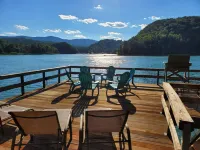 Lakefront on Norris. Spectacular Views! Tram to 1000+ sqft dock! 5 Wooded Acres. - Wi-Fi