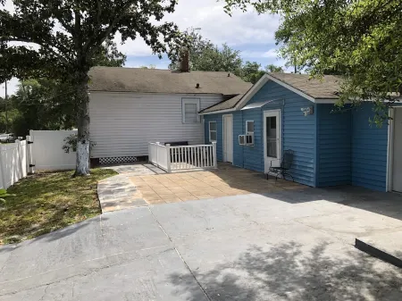 The Sunshine Studio Place Отели в г. Дувал