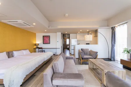 Breaky Hotel Отели рядом с достопримечательностью «Американская деревня»