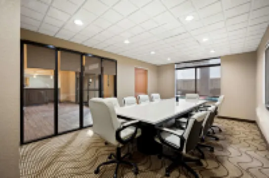 Comfort Inn & Suites Decatur-Forsyth