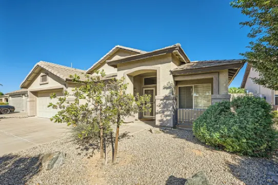 Cactus Bloom - Cozy Desert Retreat in Chandler