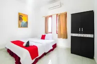 RedDoorz Near Universitas Pamulang
