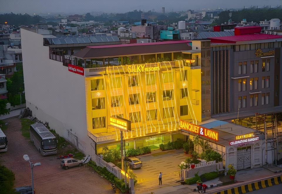 hotel overview picture