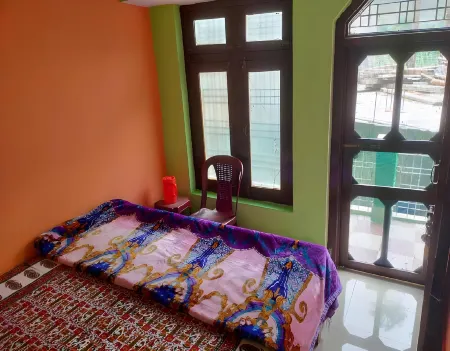 Mamtapalacebystayapart Отели в г. Чхатанга