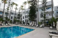 Summer's Hotel Apartments - ที่มีสระว่ายน้ำ