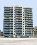 Breathtaking Views, Beautiful 5-bedroom Oceanfront Condo