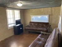 Lake front weekend getaway cabin #9