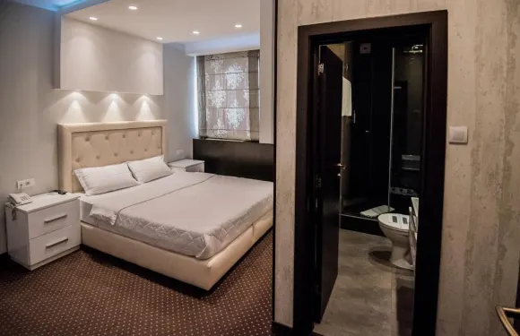 查查克中心旅舍