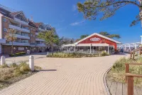 1 beach location, next to a park, with swimming pool, game room Hotels in Scharbeutz