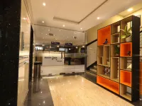 Aurum Keys by Vyda Hotels near RMZ Infinity