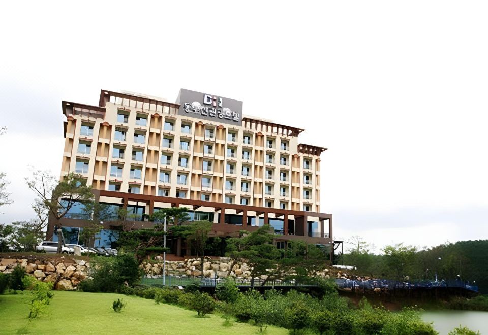 Dongbusan Hotel Over view