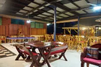 Mirambeena Motel - breakfast
