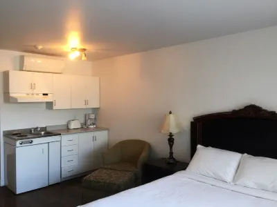 Duvernay Studios and Suites Hotels in Hull