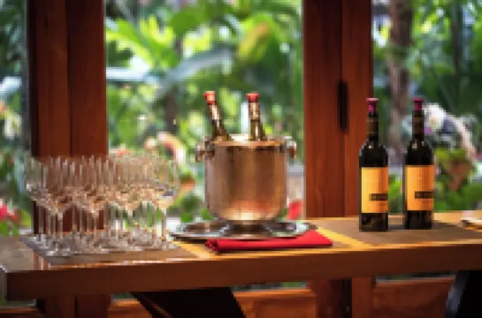 Lotus Honolulu at Diamond Head