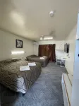 The Park Motel فنادق في تشارترز تاورز