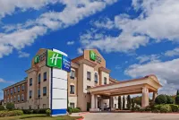 Holiday Inn Express & Suites Victoria Hotels near First Presbyterian Church
