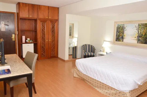 Fast10 Embaixador Hotel - Araújo Viana, Santa Casa, Palácio do Governo - Ramah Hewan Peliharaan