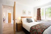 Juniper Hill Loch Achilty Hotels in Strathpeffer